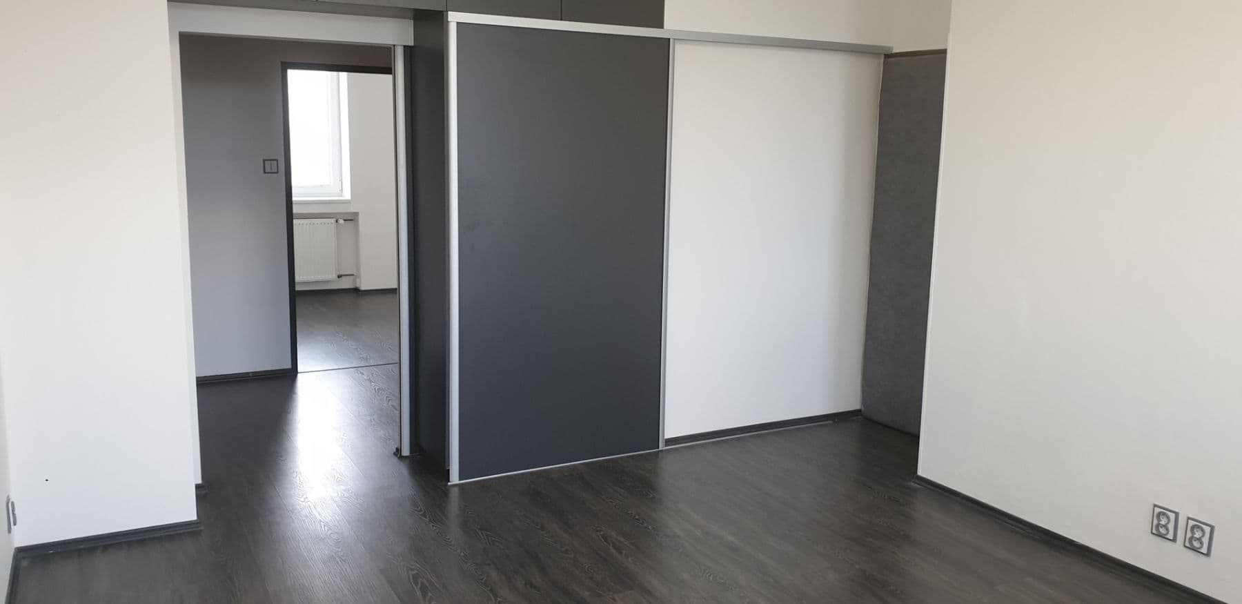 Pronájem bytu 2+kk 40 m², Chrpová, Praha, Praha Pronájem bytu 2+kk 40 m², Chrpová, Praha, Praha