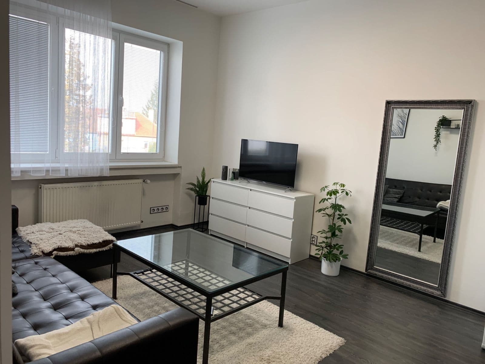 Pronájem bytu 2+kk 40 m², Chrpová, Praha, Praha Pronájem bytu 2+kk 40 m², Chrpová, Praha, Praha