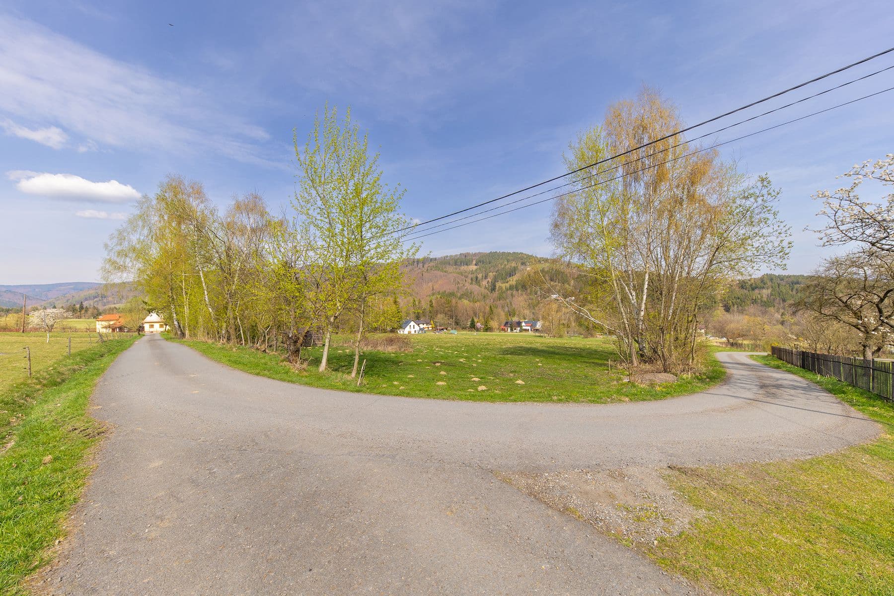 Prodej pozemku 1.195 m², Dolní Lomná, Moravskoslezský kraj Prodej pozemku 1.195 m², Dolní Lomná, Moravskoslezský kraj