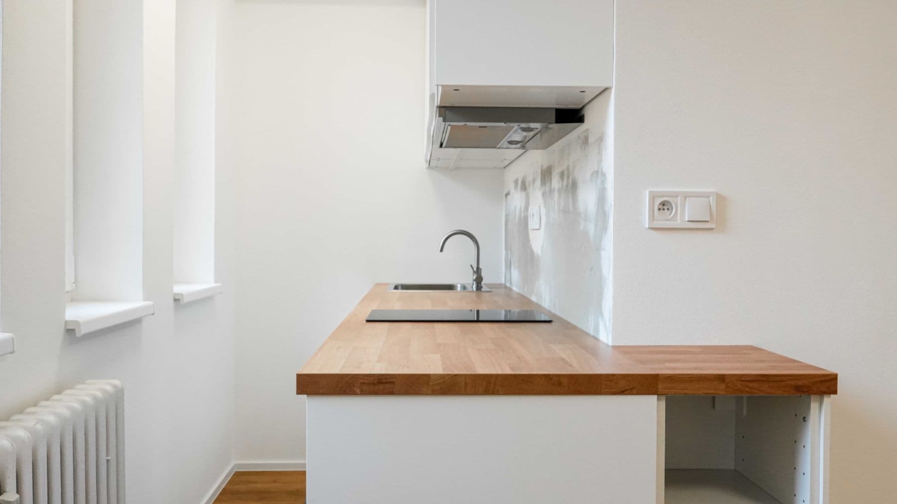 Pronájem bytu 1+kk 31 m², V Podluží, Praha, Praha Pronájem bytu 1+kk 31 m², V Podluží, Praha, Praha