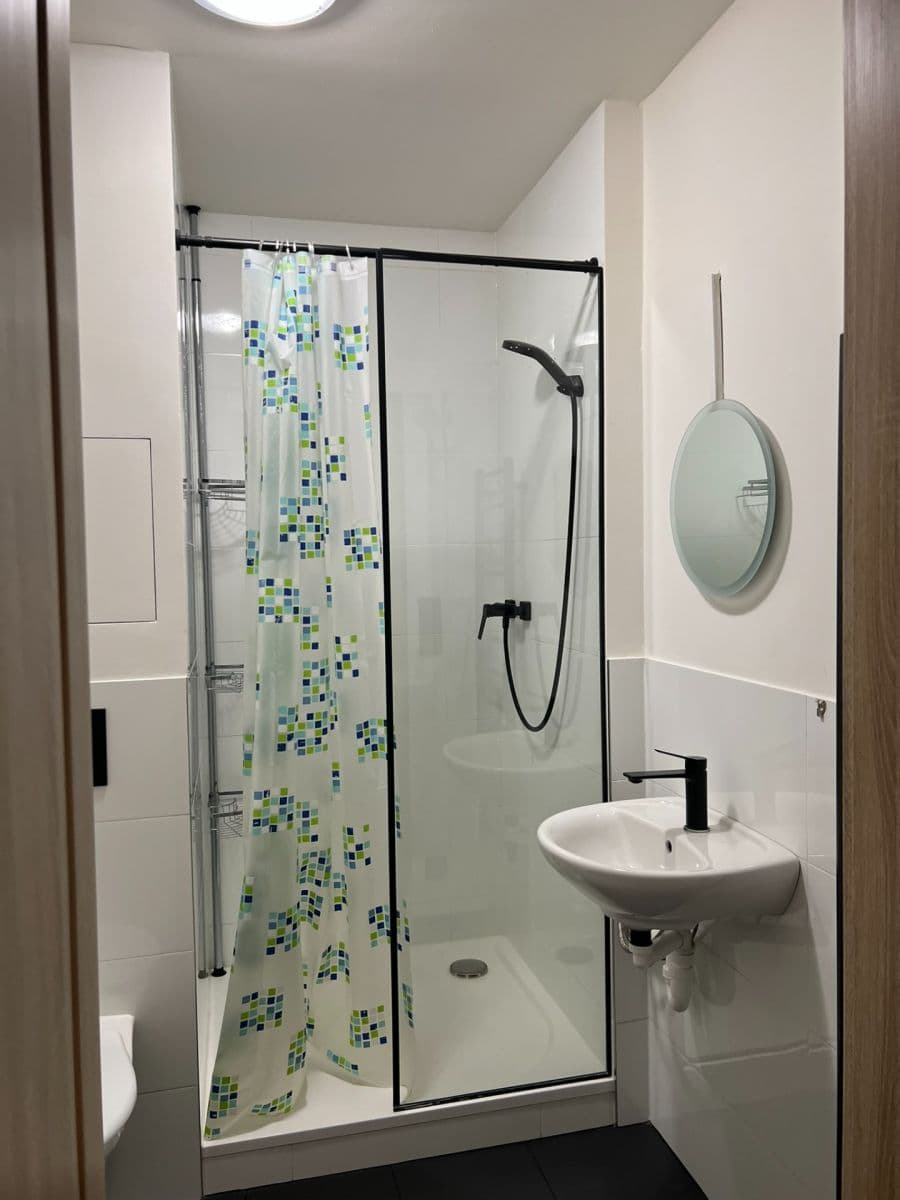 Pronájem bytu 2+1 43 m², Slavínského, Praha, Praha Pronájem bytu 2+1 43 m², Slavínského, Praha, Praha