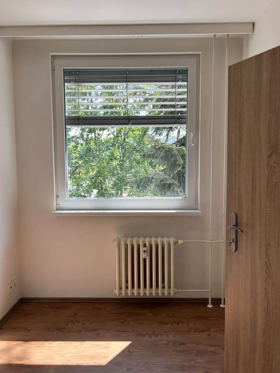 Pronájem bytu 2+1 43 m², Slavínského, Praha, Praha Pronájem bytu 2+1 43 m², Slavínského, Praha, Praha