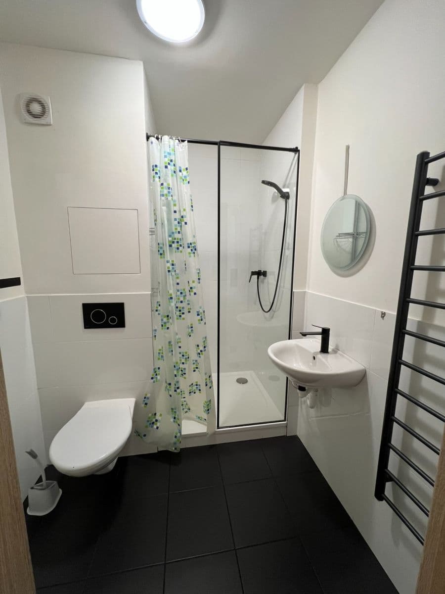 Pronájem bytu 2+1 43 m², Slavínského, Praha, Praha Pronájem bytu 2+1 43 m², Slavínského, Praha, Praha