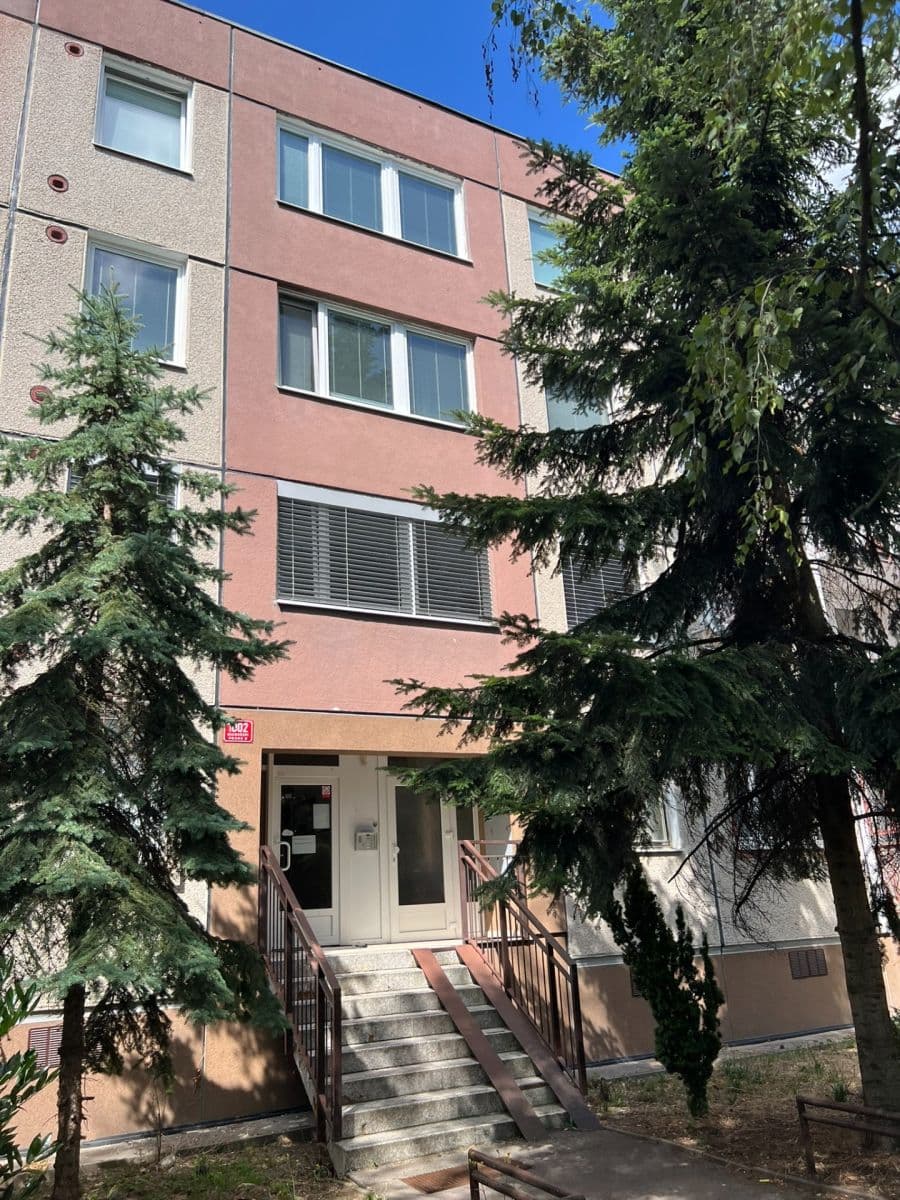 Pronájem bytu 2+1 43 m², Slavínského, Praha, Praha Pronájem bytu 2+1 43 m², Slavínského, Praha, Praha