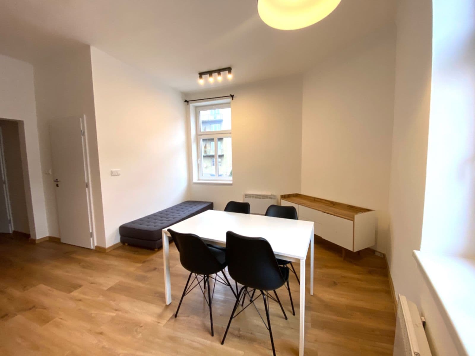 Pronájem bytu 2+kk 50 m², Holečkova, Praha, Praha Pronájem bytu 2+kk 50 m², Holečkova, Praha, Praha