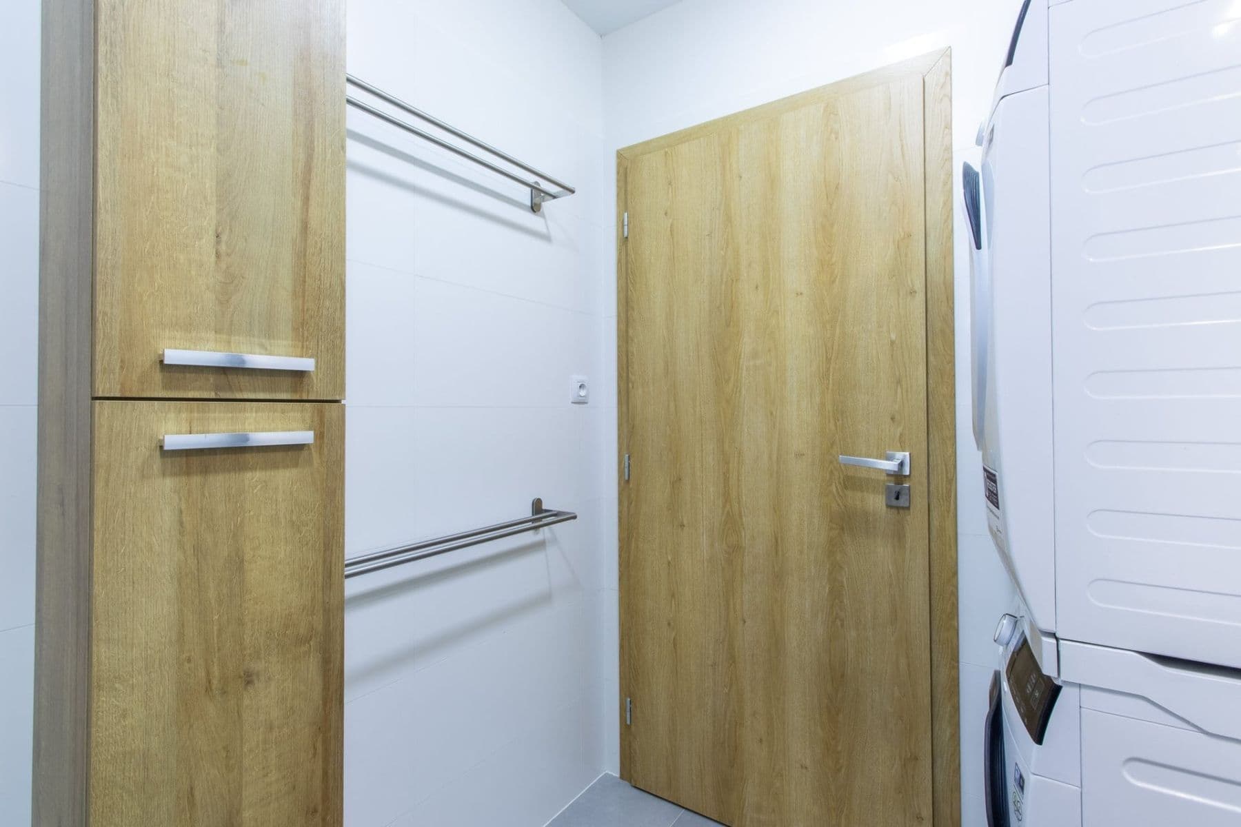 Pronájem bytu 3+kk 68 m², Jaselská, Mnichovo Hradiště, Středočeský kraj Pronájem bytu 3+kk 68 m², Jaselská, Mnichovo Hradiště, Středočeský kraj