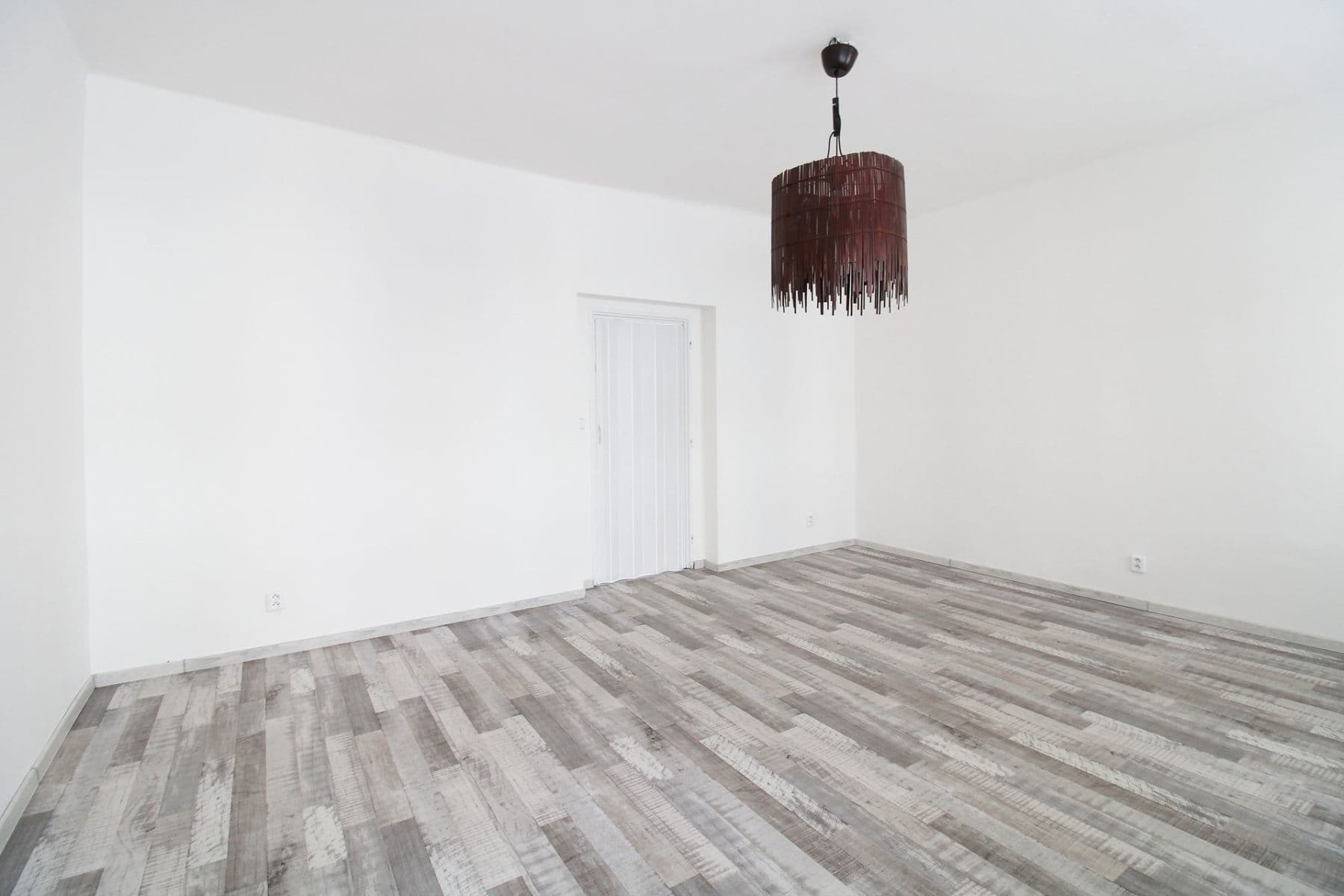 Pronájem bytu 2+kk 45 m², Donská, Praha, Praha Pronájem bytu 2+kk 45 m², Donská, Praha, Praha