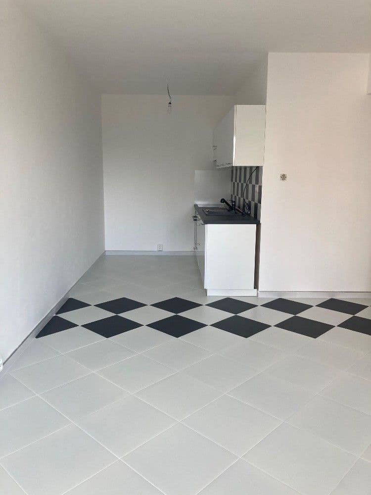 Prodej bytu 2+kk 40 m², Opletalova, Kutná Hora, Středočeský kraj Prodej bytu 2+kk 40 m², Opletalova, Kutná Hora, Středočeský kraj