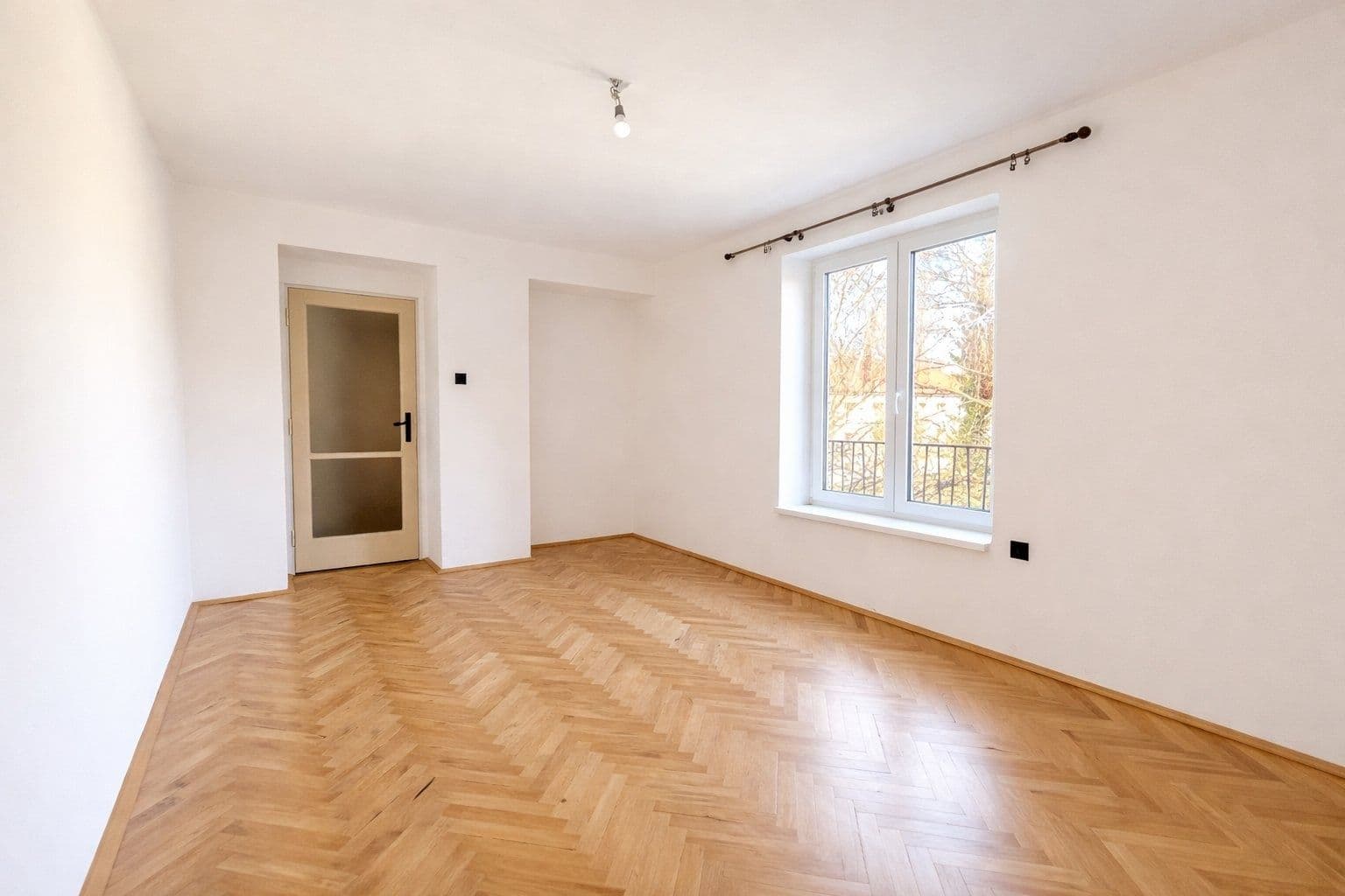 Pronájem bytu 2+1 54 m², Na Magistrále, Kolín, Středočeský kraj Pronájem bytu 2+1 54 m², Na Magistrále, Kolín, Středočeský kraj