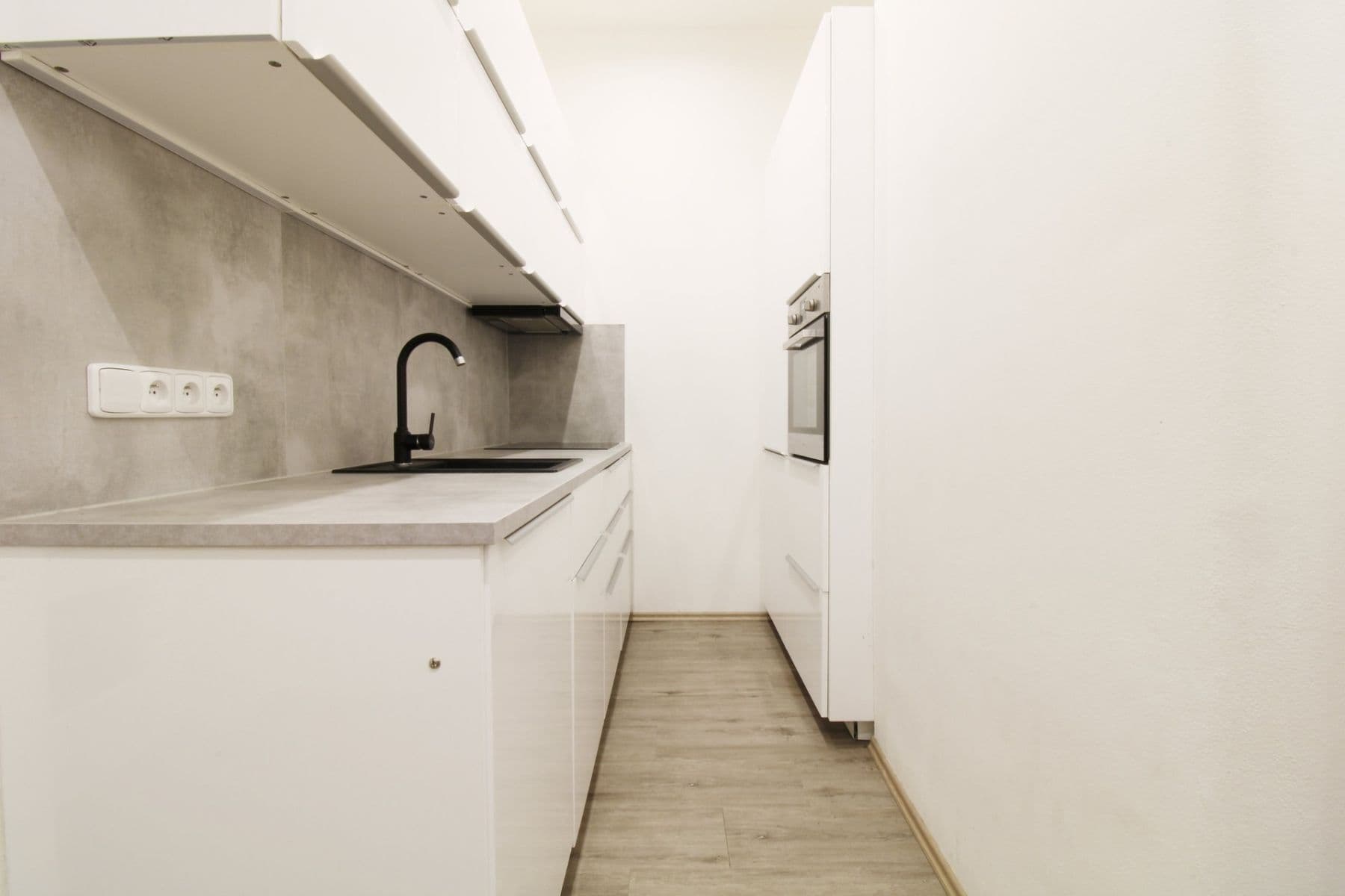Pronájem bytu 2+kk 51 m², Podolská, Praha, Praha Pronájem bytu 2+kk 51 m², Podolská, Praha, Praha