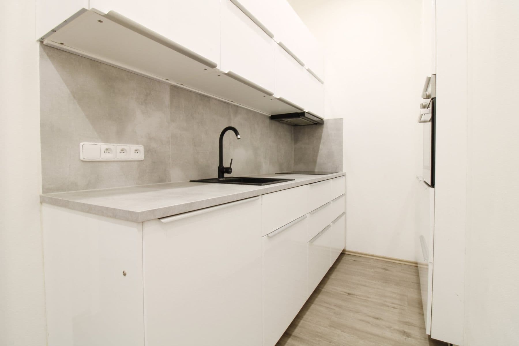 Pronájem bytu 2+kk 51 m², Podolská, Praha, Praha Pronájem bytu 2+kk 51 m², Podolská, Praha, Praha