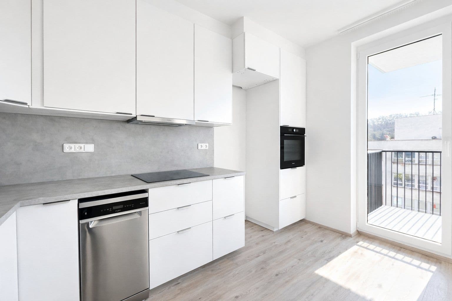 Pronájem bytu 2+kk 45 m², Nádražní, Kralupy nad Vltavou, Středočeský kraj Pronájem bytu 2+kk 45 m², Nádražní, Kralupy nad Vltavou, Středočeský kraj