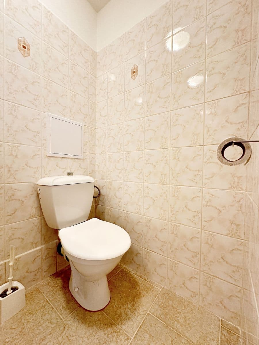 Pronájem bytu 2+kk 47 m², Slavatova, Praha, Praha Pronájem bytu 2+kk 47 m², Slavatova, Praha, Praha