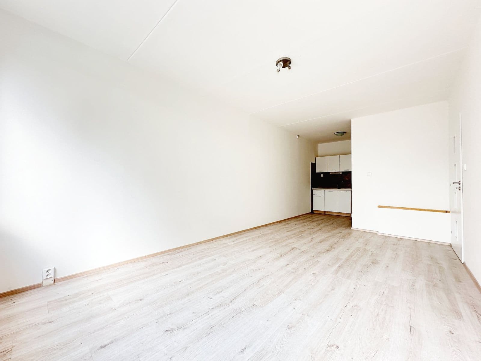 Pronájem bytu 2+kk 47 m², Slavatova, Praha, Praha Pronájem bytu 2+kk 47 m², Slavatova, Praha, Praha