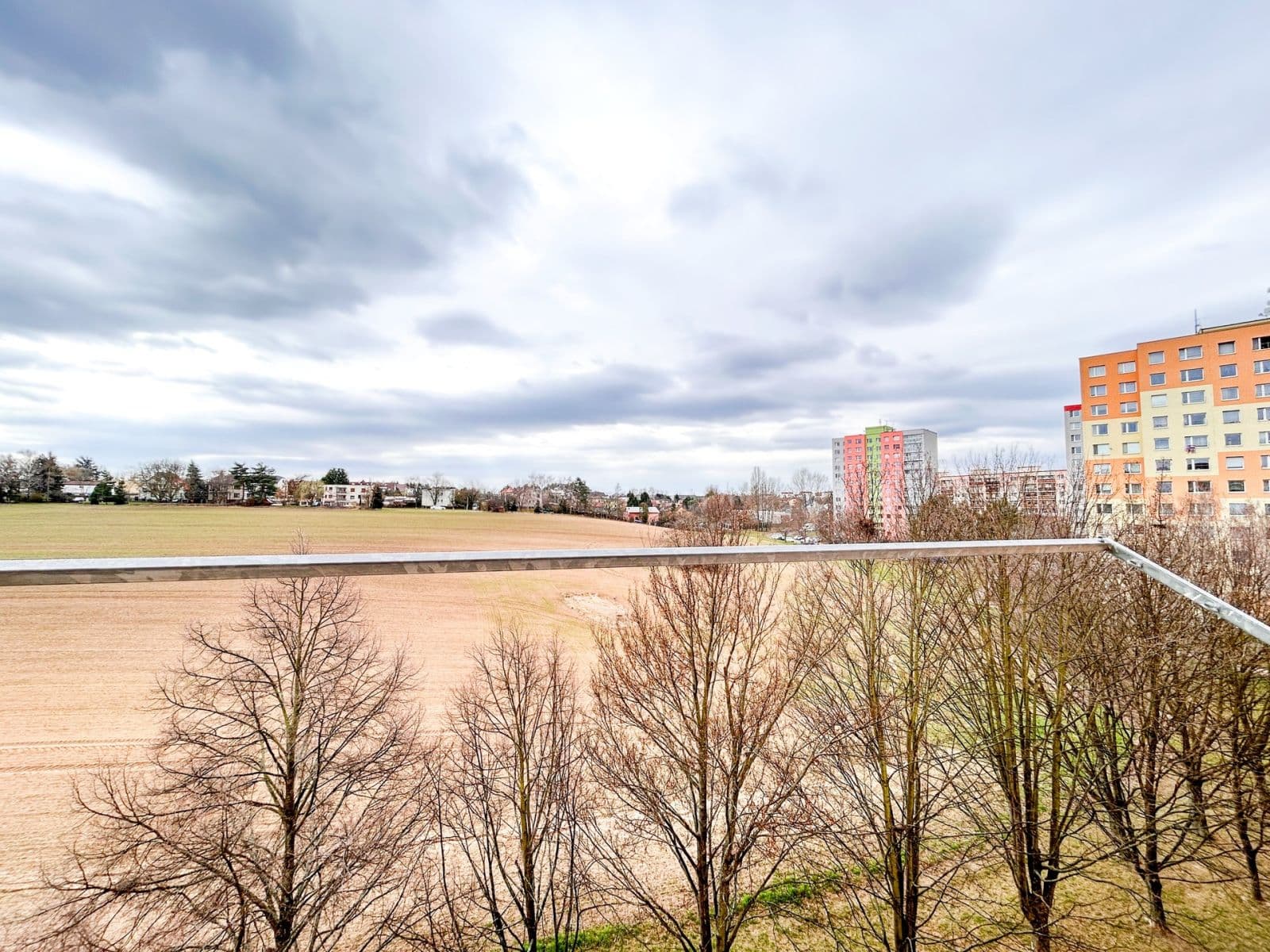 Pronájem bytu 2+kk 44 m², Jateční, Kolín, Středočeský kraj Pronájem bytu 2+kk 44 m², Jateční, Kolín, Středočeský kraj