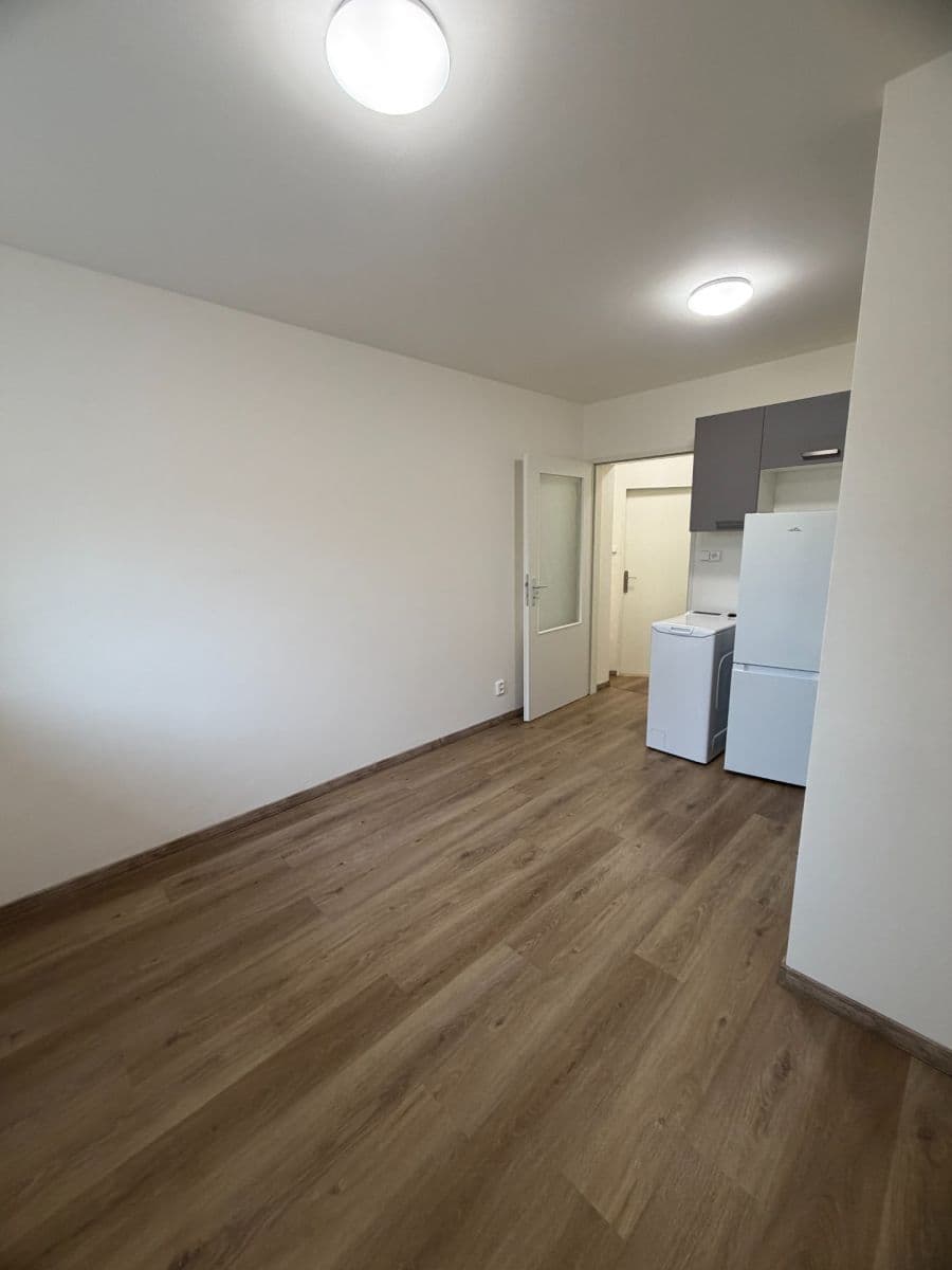 Pronájem bytu 1+kk 25 m², Vodova, Brno, Jihomoravský kraj Pronájem bytu 1+kk 25 m², Vodova, Brno, Jihomoravský kraj