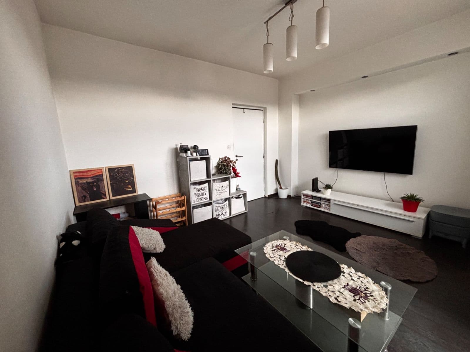 Pronájem bytu 3+1 60 m², J. A. Gagarina, Nejdek, Karlovarský kraj Pronájem bytu 3+1 60 m², J. A. Gagarina, Nejdek, Karlovarský kraj