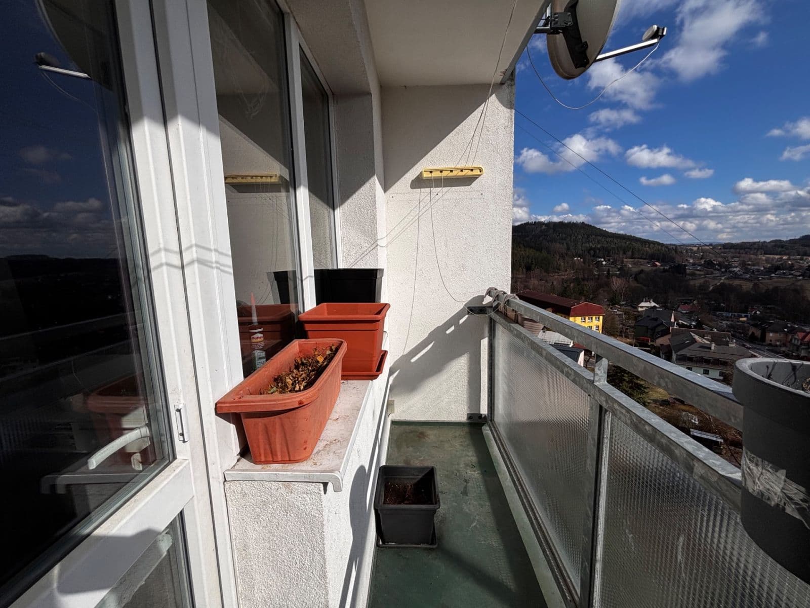 Pronájem bytu 3+1 60 m², J. A. Gagarina, Nejdek, Karlovarský kraj Pronájem bytu 3+1 60 m², J. A. Gagarina, Nejdek, Karlovarský kraj