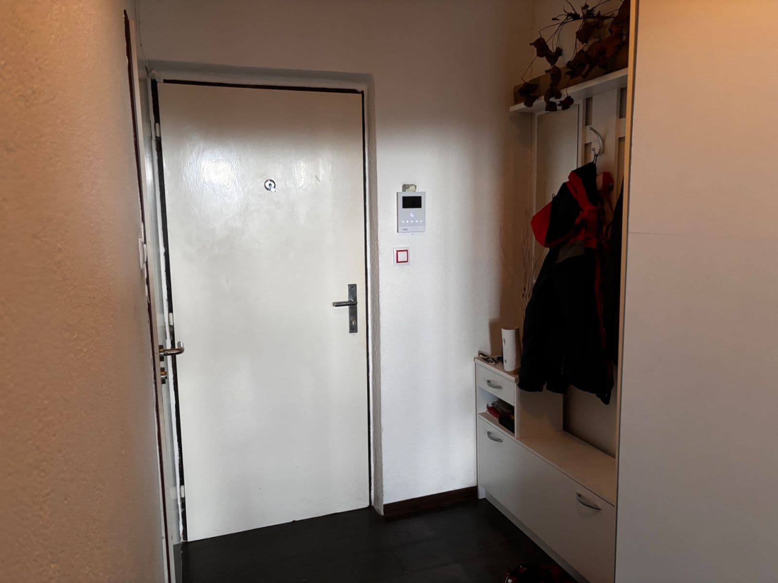 Pronájem bytu 3+1 60 m², J. A. Gagarina, Nejdek, Karlovarský kraj Pronájem bytu 3+1 60 m², J. A. Gagarina, Nejdek, Karlovarský kraj