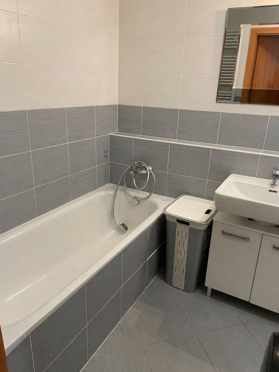 Pronájem bytu 2+kk 50 m², Svitákova, Praha, Praha Pronájem bytu 2+kk 50 m², Svitákova, Praha, Praha