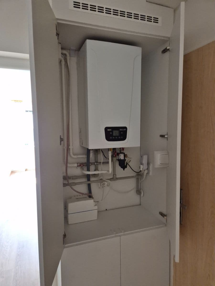 Pronájem bytu 3+1 71 m², Viniční, Brno, Jihomoravský kraj Pronájem bytu 3+1 71 m², Viniční, Brno, Jihomoravský kraj