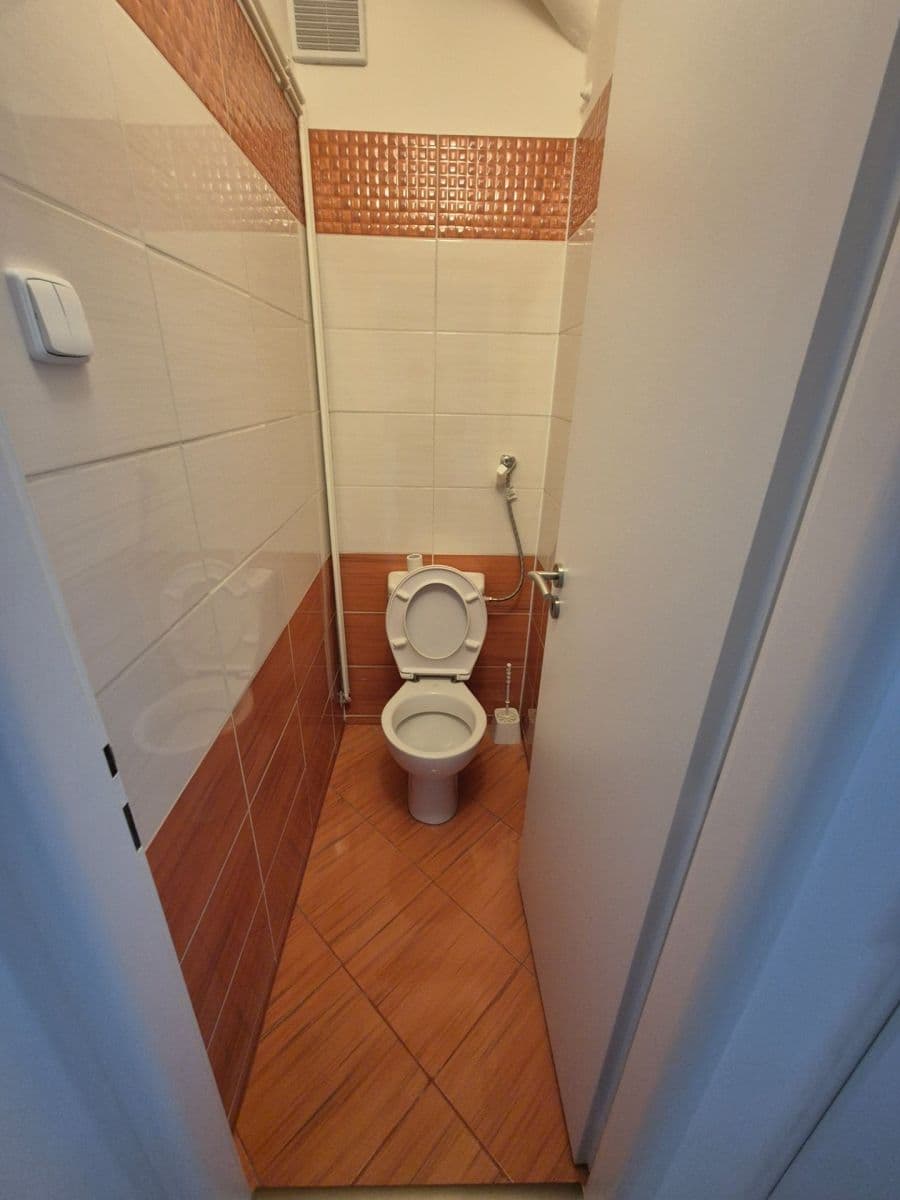 Pronájem bytu 3+1 71 m², Viniční, Brno, Jihomoravský kraj Pronájem bytu 3+1 71 m², Viniční, Brno, Jihomoravský kraj
