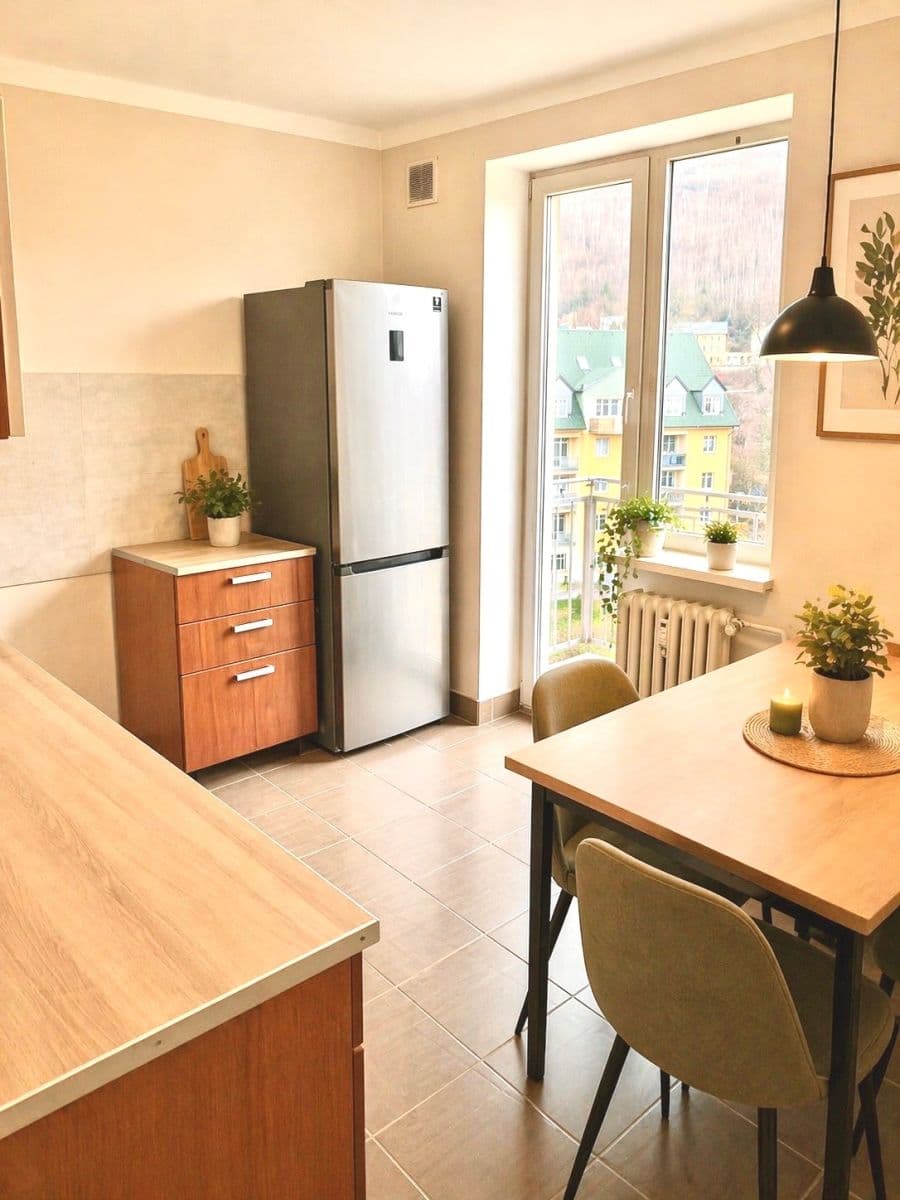 Prodej bytu 3+kk 72 m², Čsl. armády, Děčín, Ústecký kraj Prodej bytu 3+kk 72 m², Čsl. armády, Děčín, Ústecký kraj