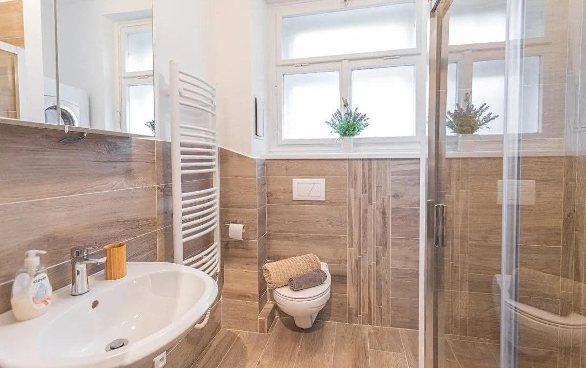 Pronájem bytu 2+kk 42 m², Pod Zvonařkou, Praha, Praha Pronájem bytu 2+kk 42 m², Pod Zvonařkou, Praha, Praha