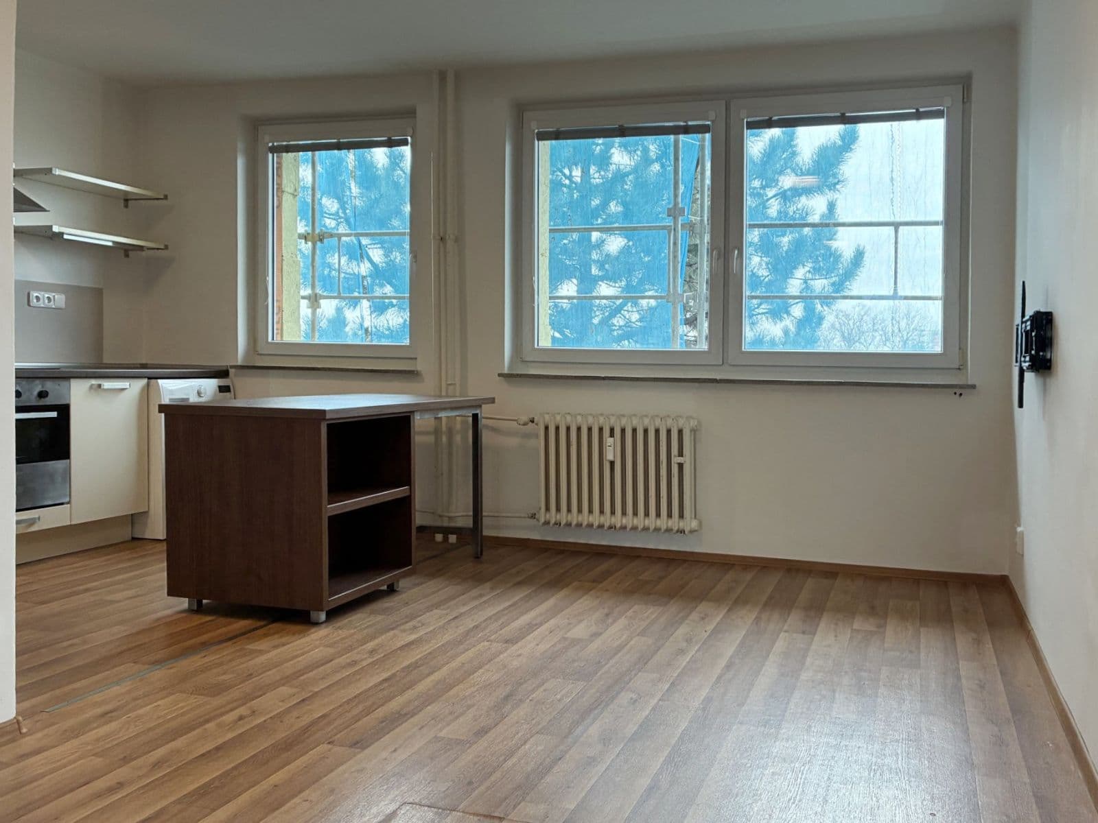 Pronájem bytu 1+kk 30 m², Šestajovická, Praha, Praha Pronájem bytu 1+kk 30 m², Šestajovická, Praha, Praha