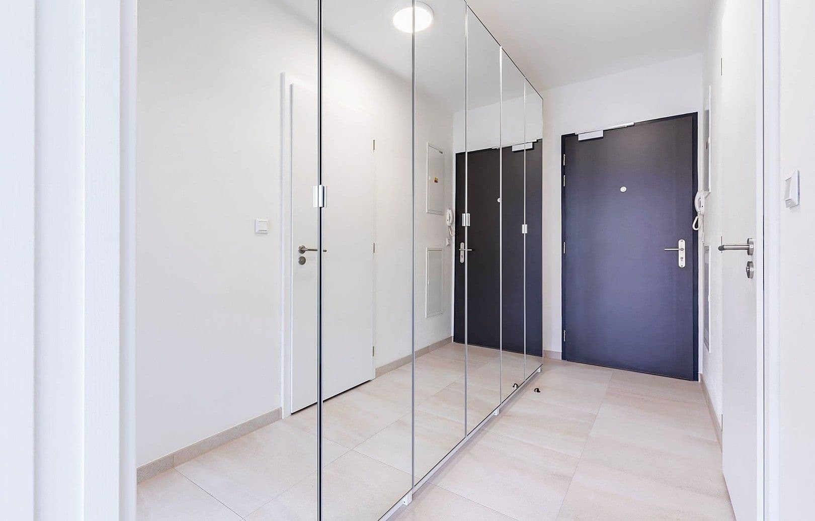 Pronájem bytu 1+kk 52 m², Lidická, Brno, Jihomoravský kraj Pronájem bytu 1+kk 52 m², Lidická, Brno, Jihomoravský kraj