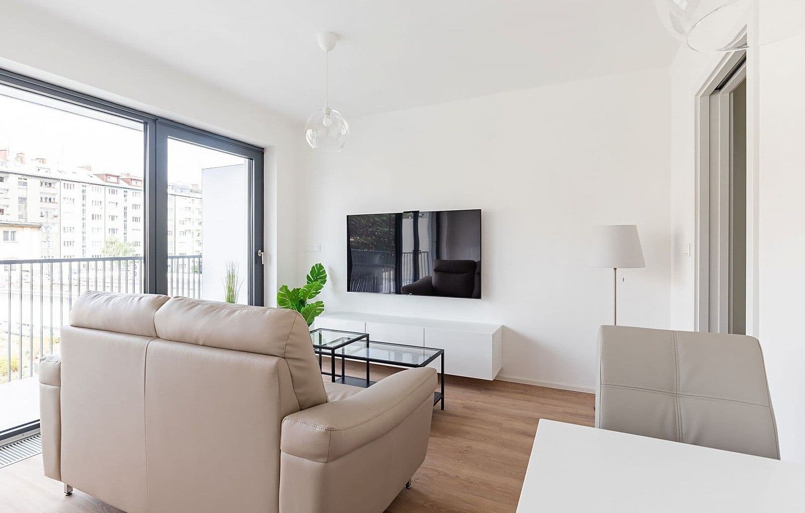 Pronájem bytu 1+kk 52 m², Lidická, Brno, Jihomoravský kraj Pronájem bytu 1+kk 52 m², Lidická, Brno, Jihomoravský kraj