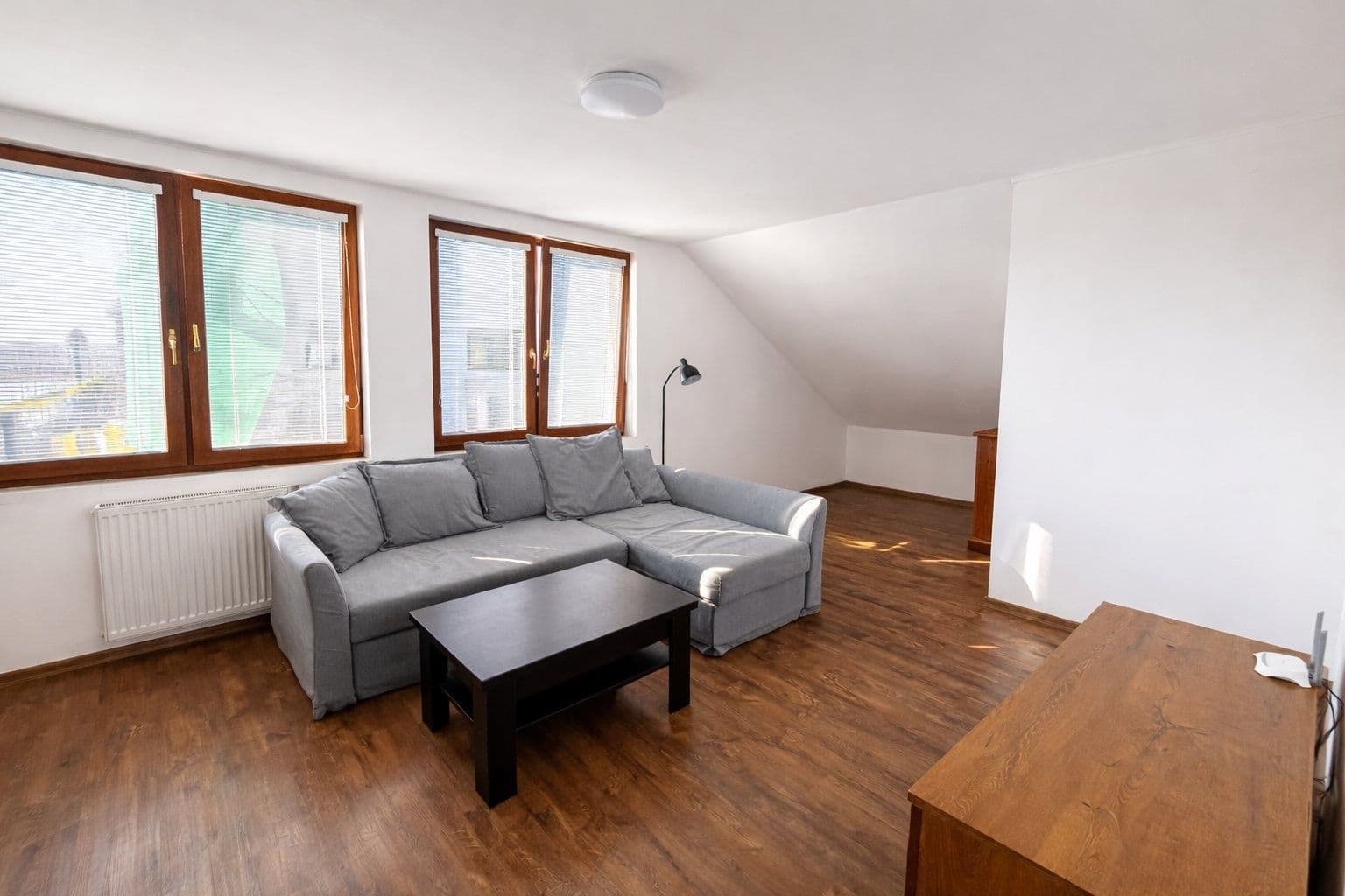 Prodej bytu 3+kk 89 m², Třídvorská, Kolín, Středočeský kraj Prodej bytu 3+kk 89 m², Třídvorská, Kolín, Středočeský kraj