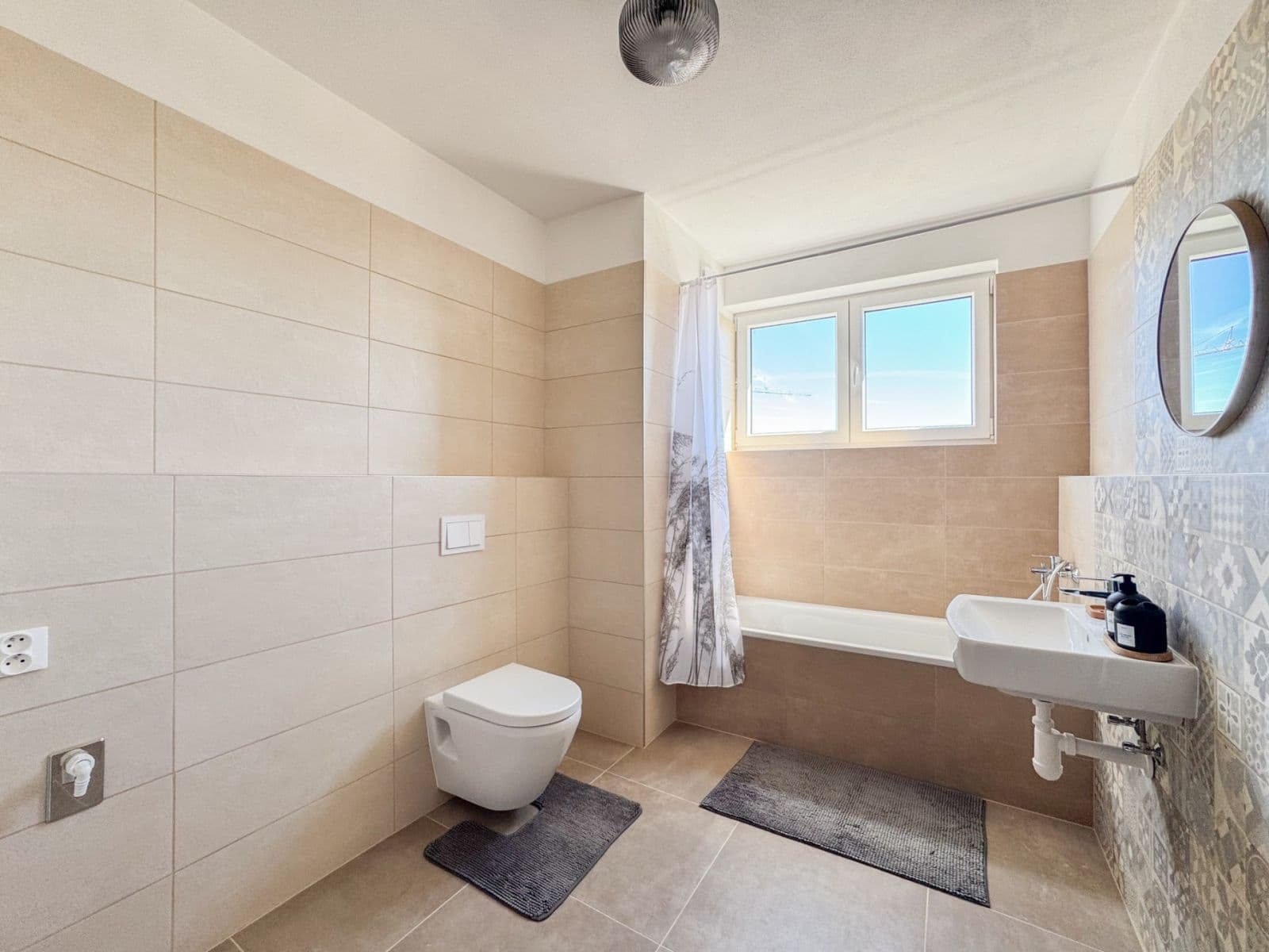 Pronájem bytu 2+kk 62 m², U Pondu, Heřmanova Huť, Plzeňský kraj Pronájem bytu 2+kk 62 m², U Pondu, Heřmanova Huť, Plzeňský kraj