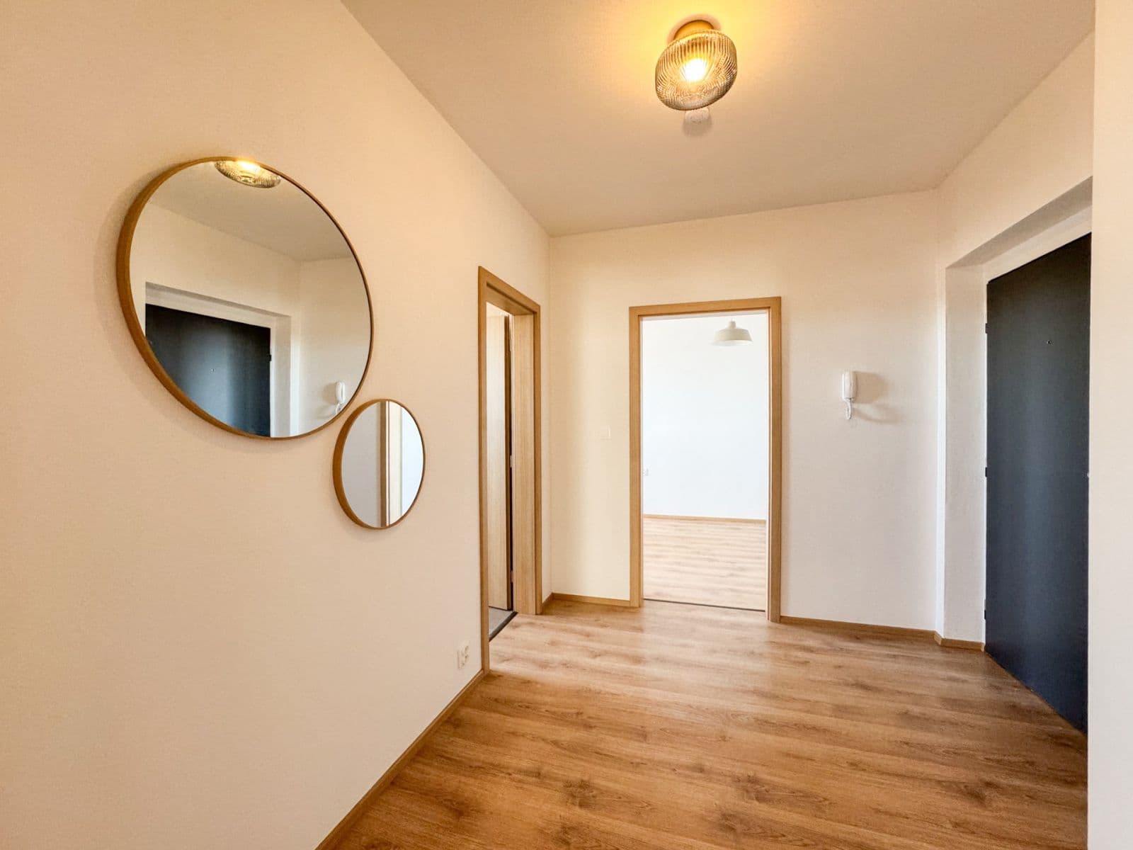 Pronájem bytu 2+kk 62 m², U Pondu, Heřmanova Huť, Plzeňský kraj Pronájem bytu 2+kk 62 m², U Pondu, Heřmanova Huť, Plzeňský kraj