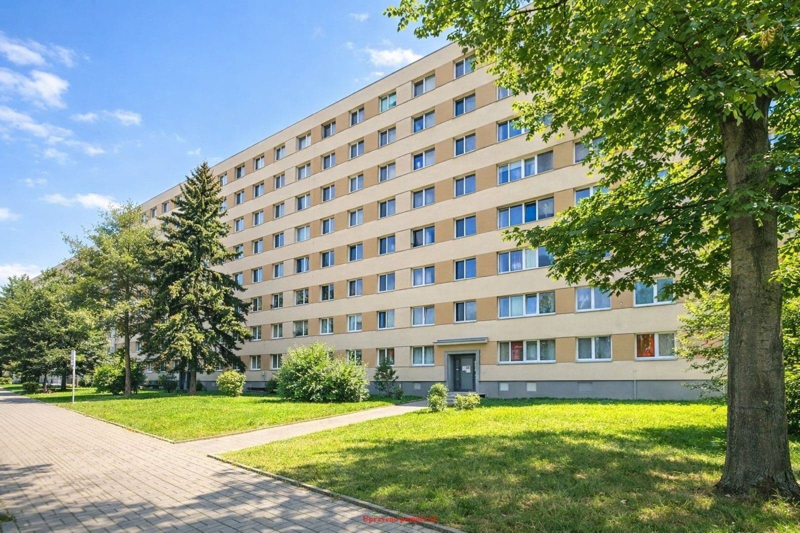Pronájem bytu 1+kk 35 m², Slovenská, Karviná, Moravskoslezský kraj Pronájem bytu 1+kk 35 m², Slovenská, Karviná, Moravskoslezský kraj