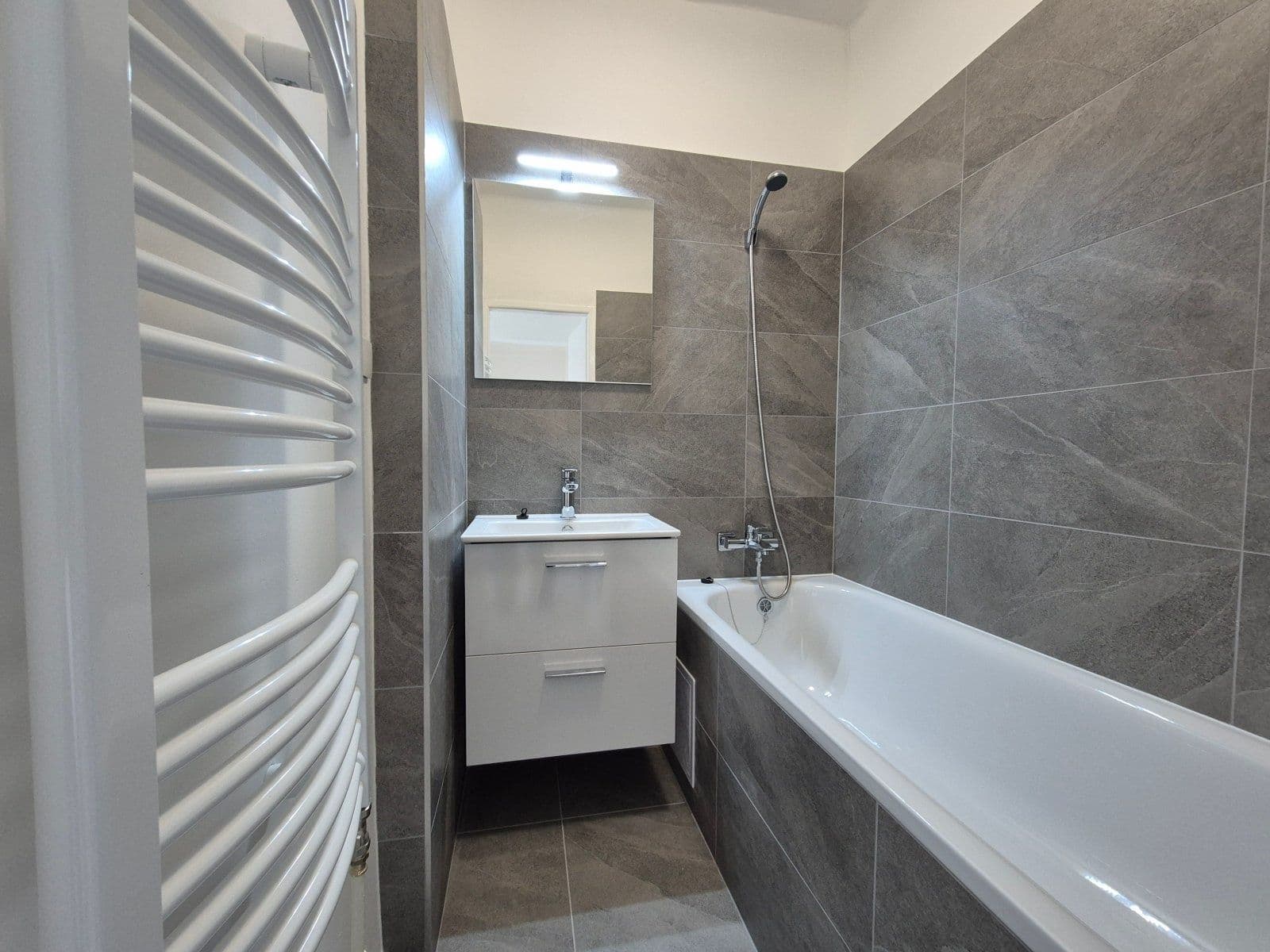 Pronájem bytu 2+1 54 m², Beethovenova, Havířov, Moravskoslezský kraj Pronájem bytu 2+1 54 m², Beethovenova, Havířov, Moravskoslezský kraj