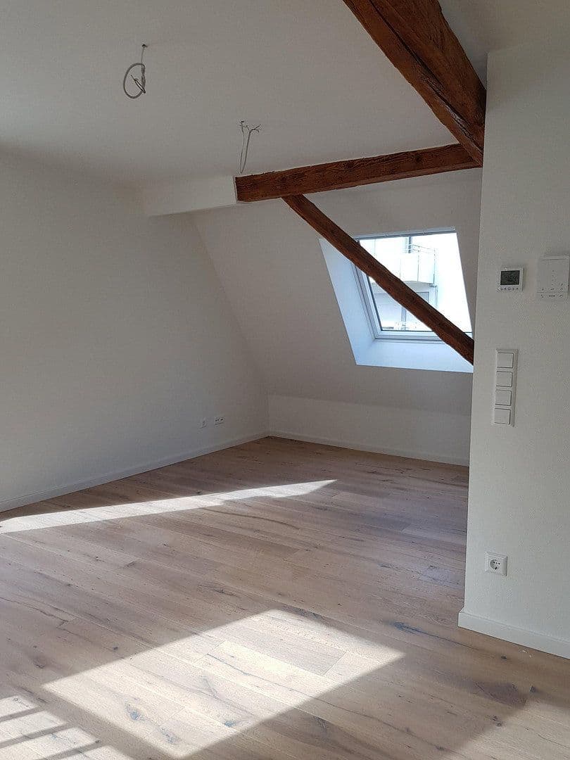 Pronájem domu 115 m², pozemek 90 m², Waiblingen, Bádensko-Württembersko Pronájem domu 115 m², pozemek 90 m², Waiblingen, Bádensko-Württembersko