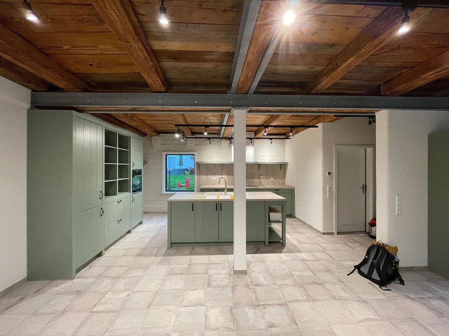 Pronájem domu 115 m², pozemek 90 m², Waiblingen, Bádensko-Württembersko Pronájem domu 115 m², pozemek 90 m², Waiblingen, Bádensko-Württembersko