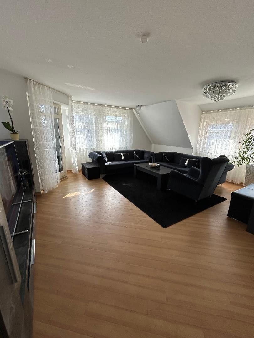 Prodej bytu 5+1 110 m², Herrenberg, Bádensko-Württembersko Prodej bytu 5+1 110 m², Herrenberg, Bádensko-Württembersko