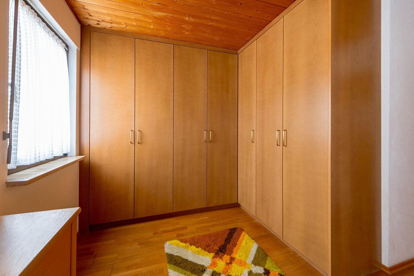 Prodej domu 139 m², pozemek 304 m², Bad Homburg vor der Höhe, Hessen Prodej domu 139 m², pozemek 304 m², Bad Homburg vor der Höhe, Hessen