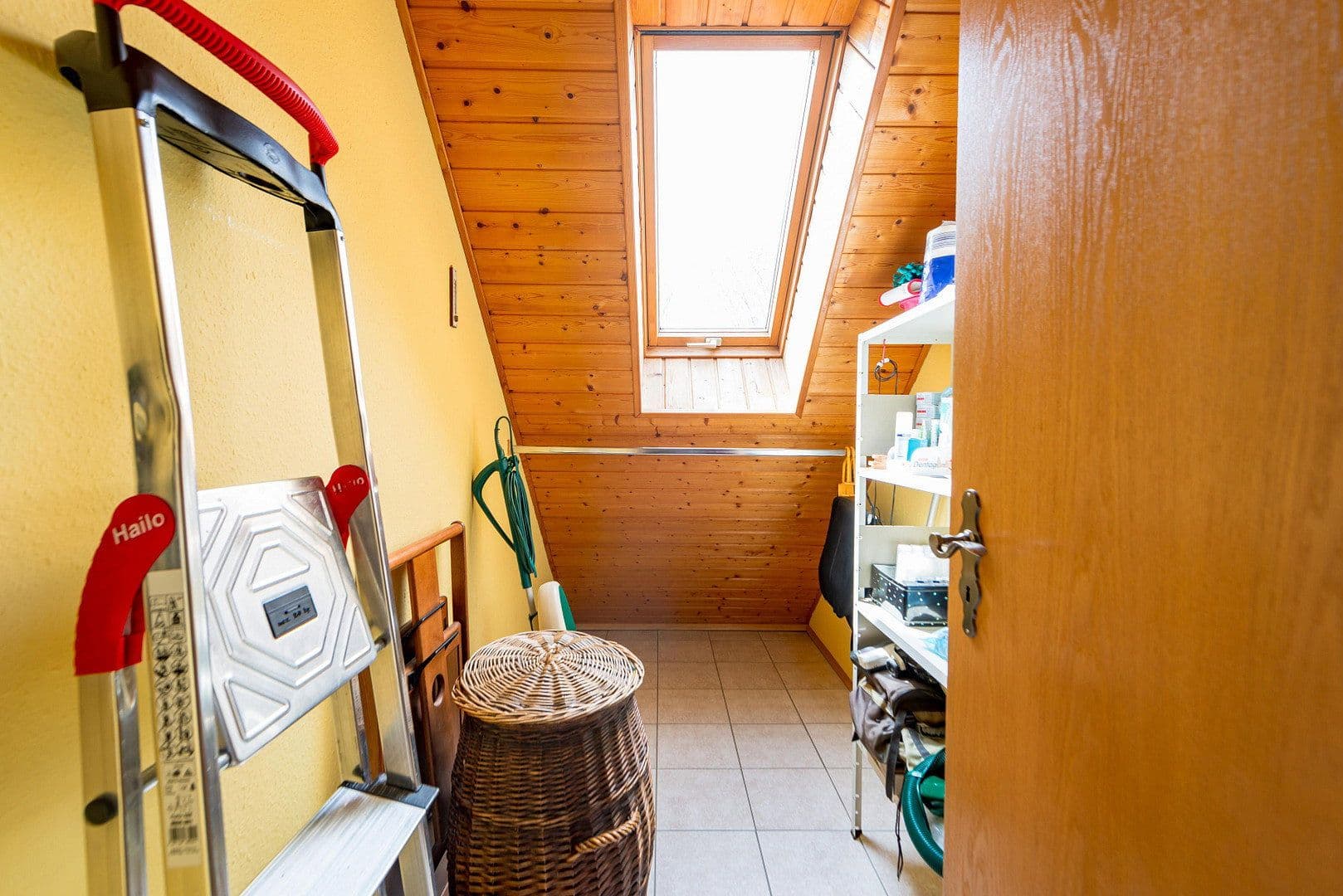 Prodej domu 139 m², pozemek 304 m², Bad Homburg vor der Höhe, Hessen Prodej domu 139 m², pozemek 304 m², Bad Homburg vor der Höhe, Hessen