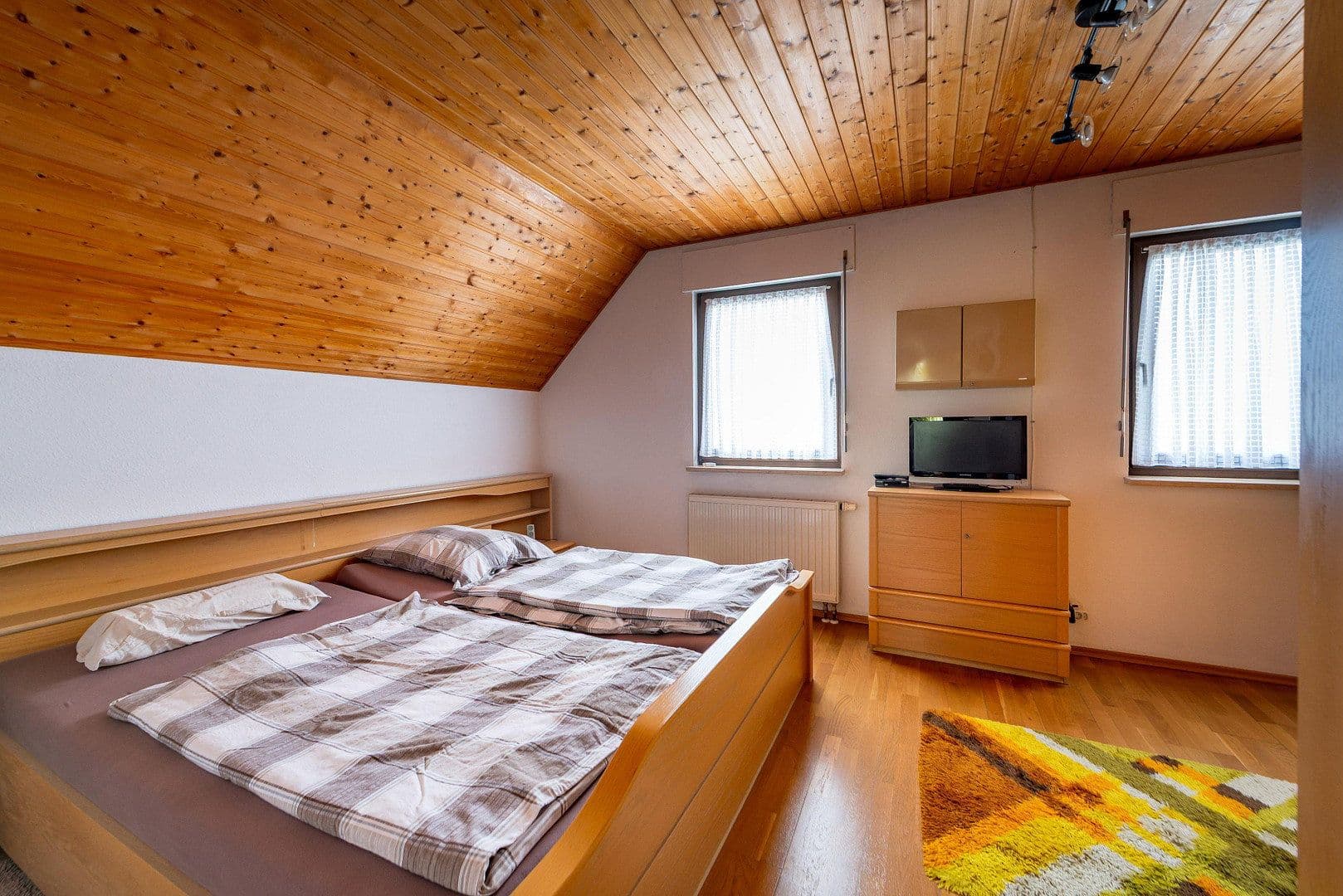 Prodej domu 139 m², pozemek 304 m², Bad Homburg vor der Höhe, Hessen Prodej domu 139 m², pozemek 304 m², Bad Homburg vor der Höhe, Hessen