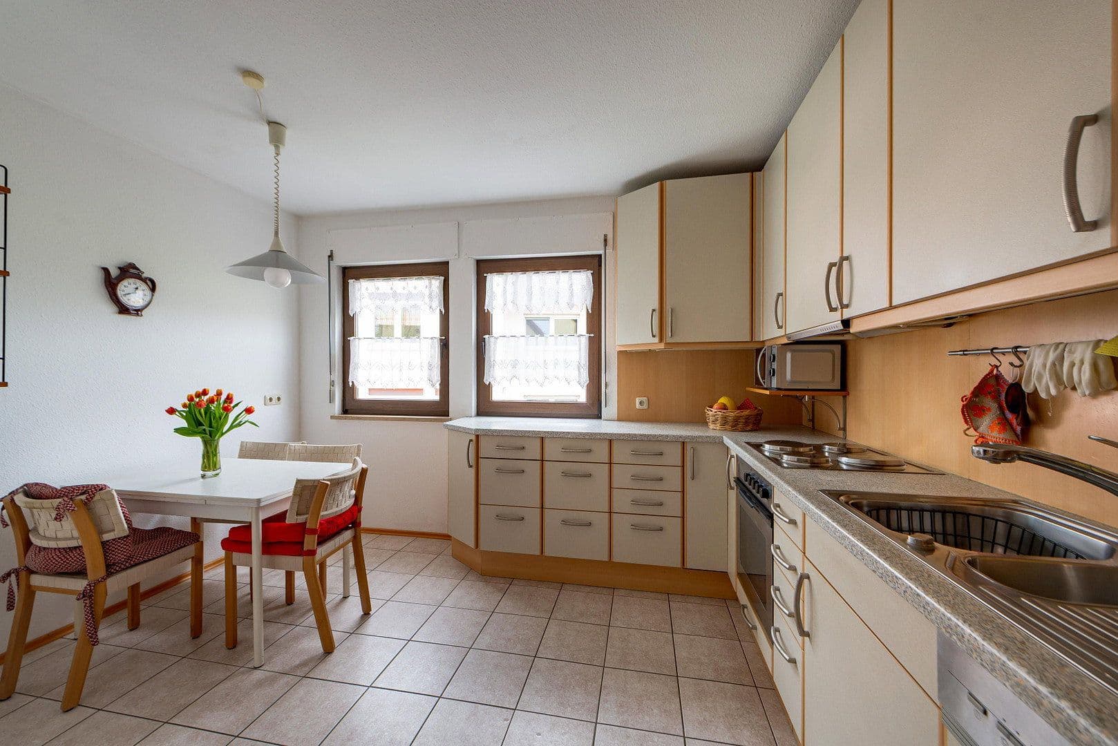 Prodej domu 139 m², pozemek 304 m², Bad Homburg vor der Höhe, Hessen Prodej domu 139 m², pozemek 304 m², Bad Homburg vor der Höhe, Hessen