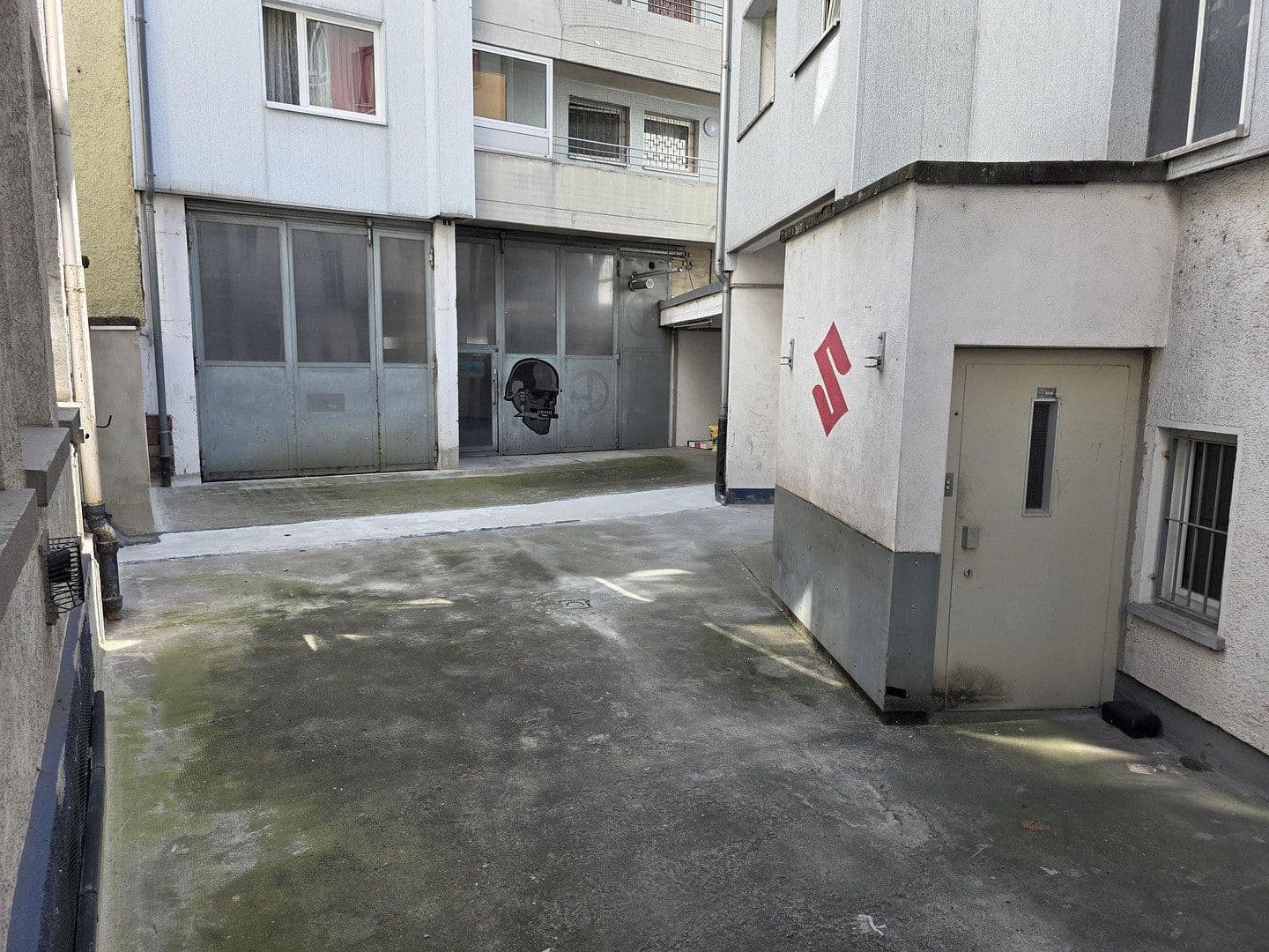 Pronájem nebytového prostoru 174 m², Durlacherstraße 70, Pforzheim, Bádensko-Württembersko Pronájem nebytového prostoru 174 m², Durlacherstraße 70, Pforzheim, Bádensko-Württembersko