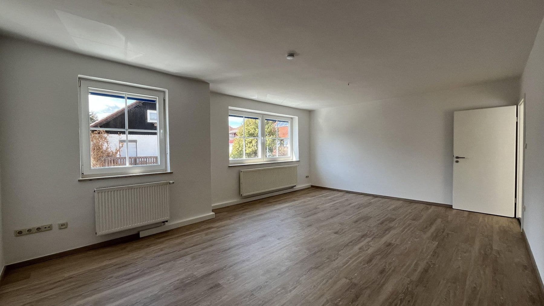 Prodej domu 245 m², pozemek 550 m², Auweg 1, Eggenfelden, Bavorsko Prodej domu 245 m², pozemek 550 m², Auweg 1, Eggenfelden, Bavorsko