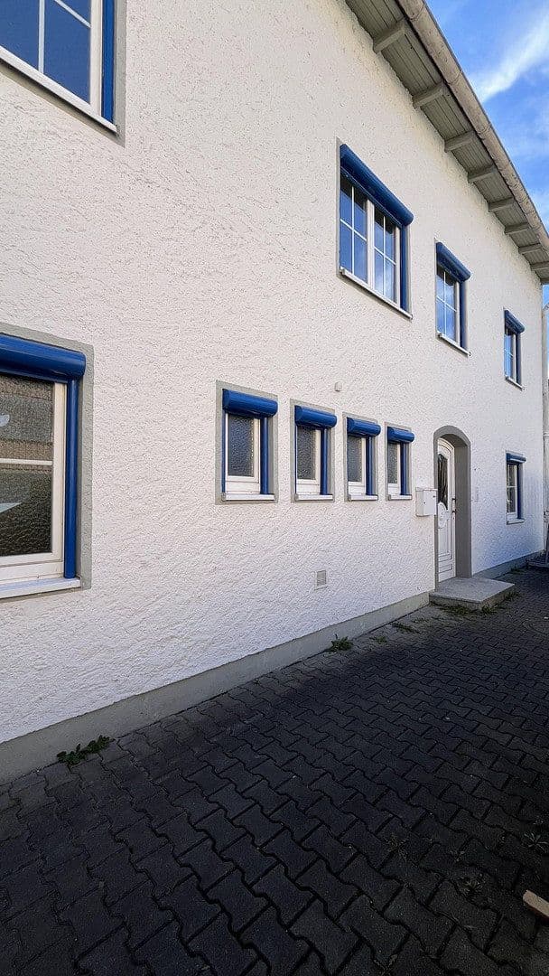 Prodej domu 245 m², pozemek 550 m², Auweg 1, Eggenfelden, Bavorsko Prodej domu 245 m², pozemek 550 m², Auweg 1, Eggenfelden, Bavorsko