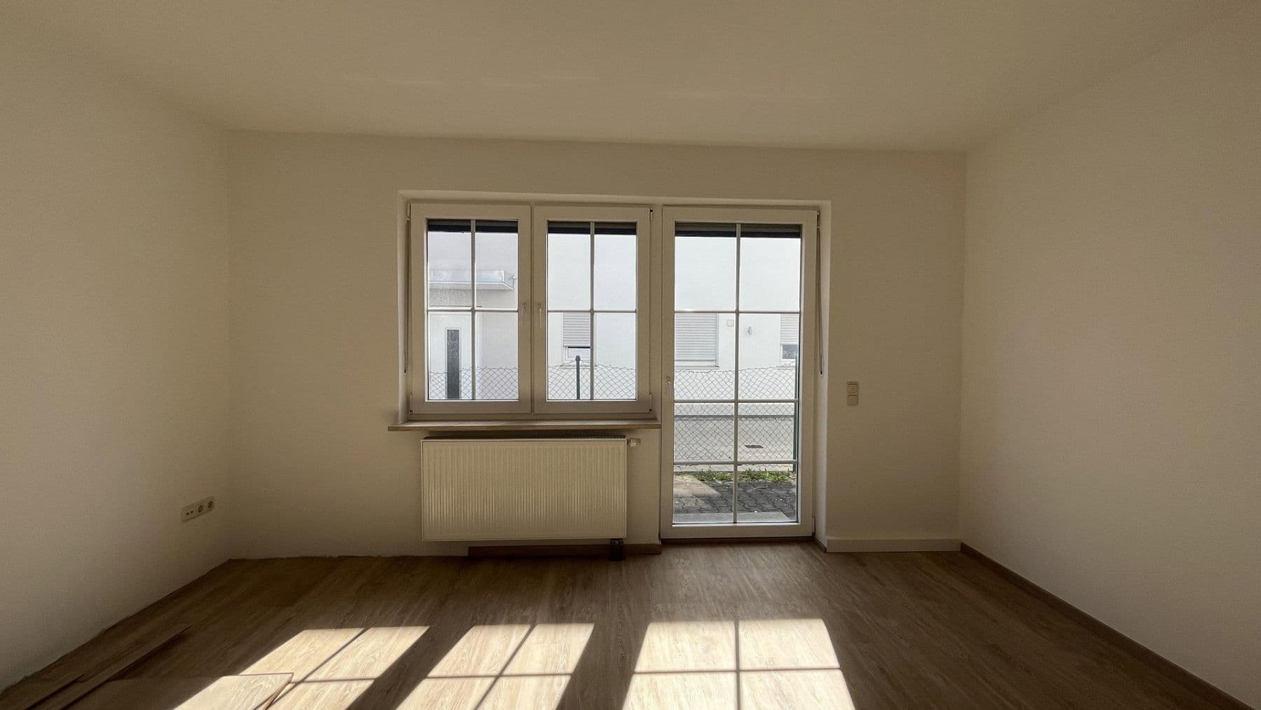 Prodej domu 245 m², pozemek 550 m², Auweg 1, Eggenfelden, Bavorsko Prodej domu 245 m², pozemek 550 m², Auweg 1, Eggenfelden, Bavorsko