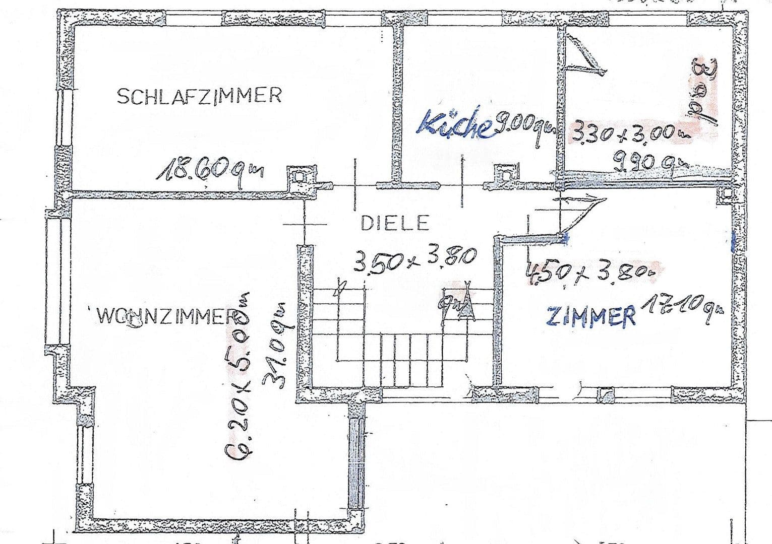 Prodej domu 245 m², pozemek 550 m², Auweg 1, Eggenfelden, Bavorsko Prodej domu 245 m², pozemek 550 m², Auweg 1, Eggenfelden, Bavorsko