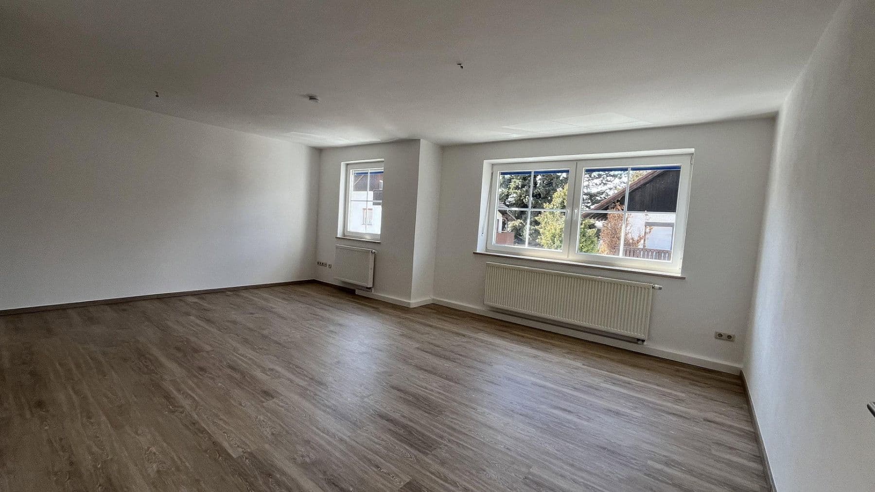 Prodej domu 245 m², pozemek 550 m², Auweg 1, Eggenfelden, Bavorsko Prodej domu 245 m², pozemek 550 m², Auweg 1, Eggenfelden, Bavorsko