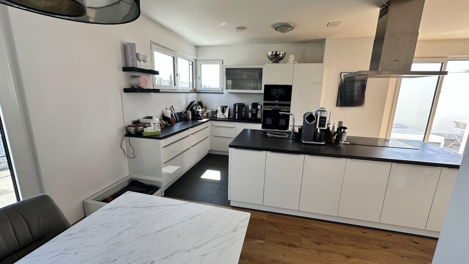 Prodej domu 180 m², pozemek 462 m², Nußloch, Bádensko-Württembersko Prodej domu 180 m², pozemek 462 m², Nußloch, Bádensko-Württembersko